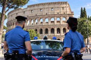 Carabinieri al Colosseo