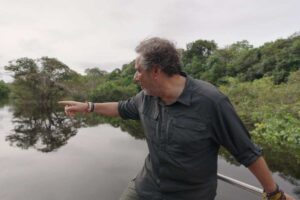 Mario Tozzi sul Rio delle Amazzoni