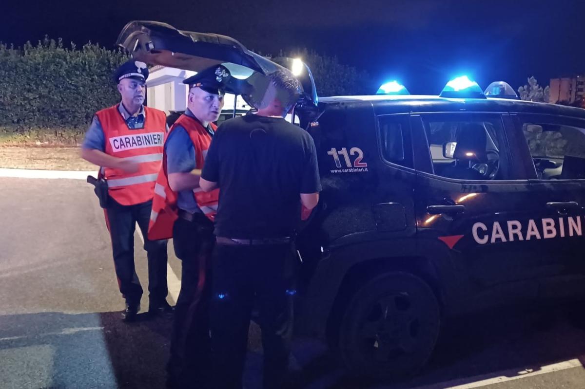 Ostia, controlli dei Carabinieri